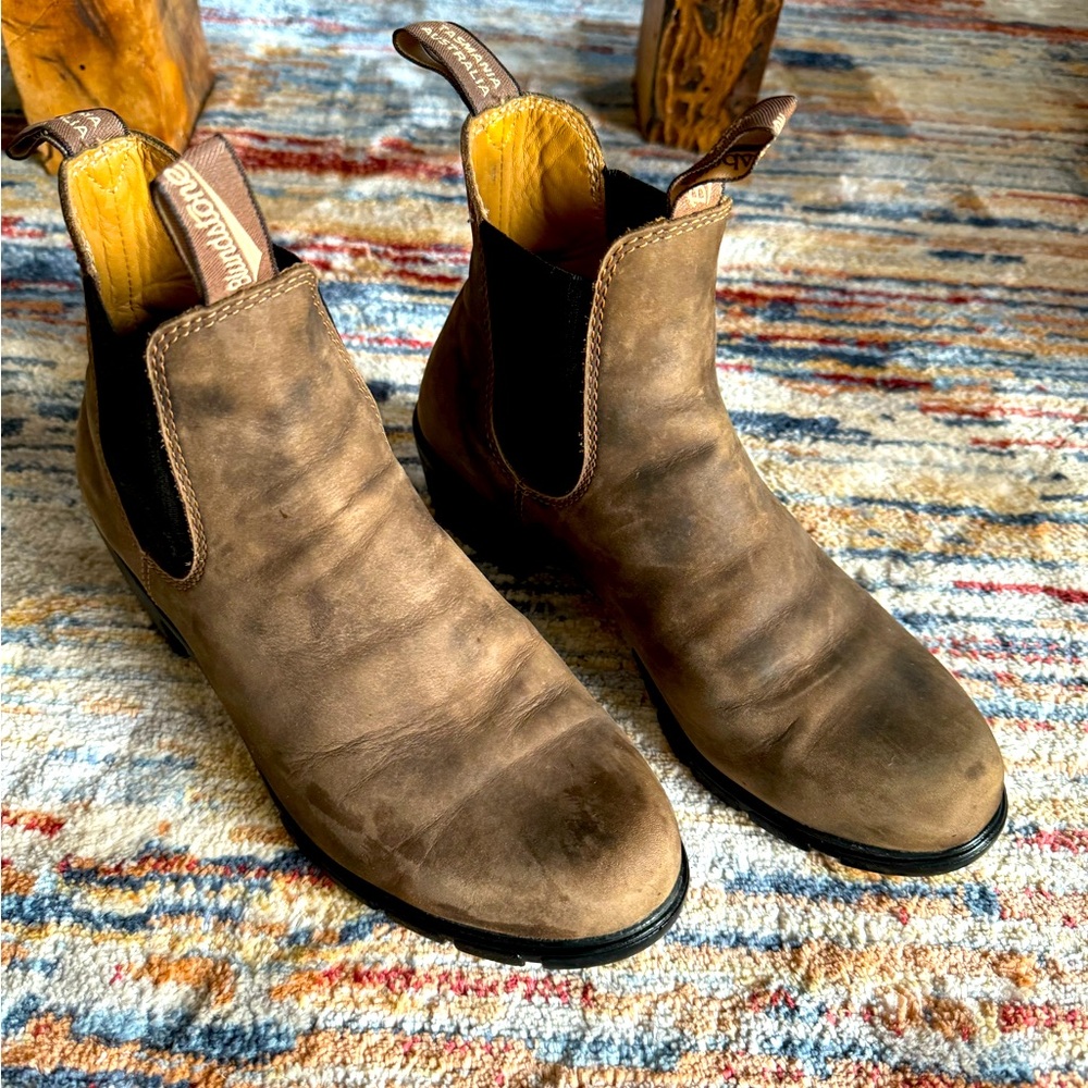Blundstone heeled boot antique brown US10